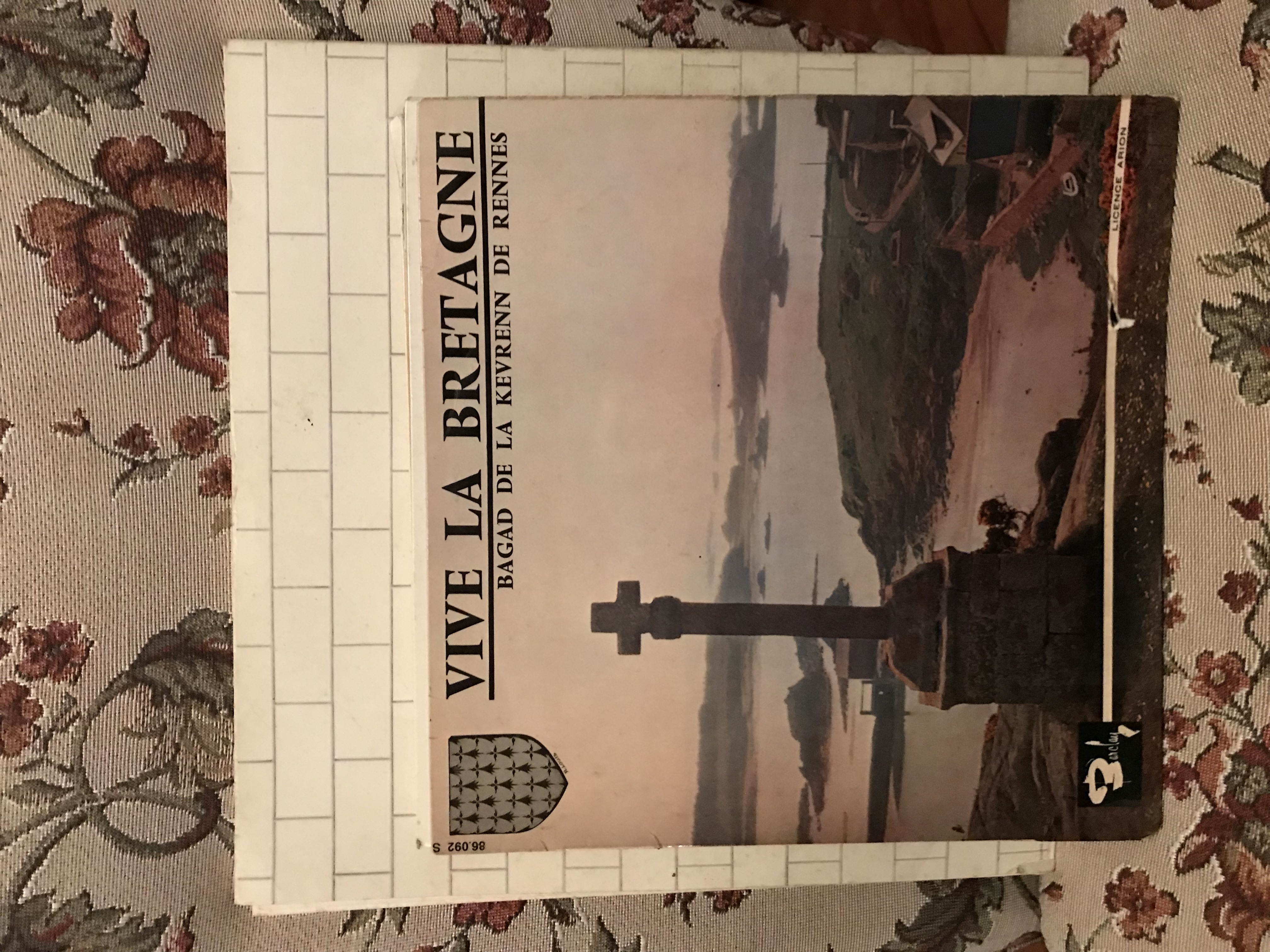 Vinyls T (16)